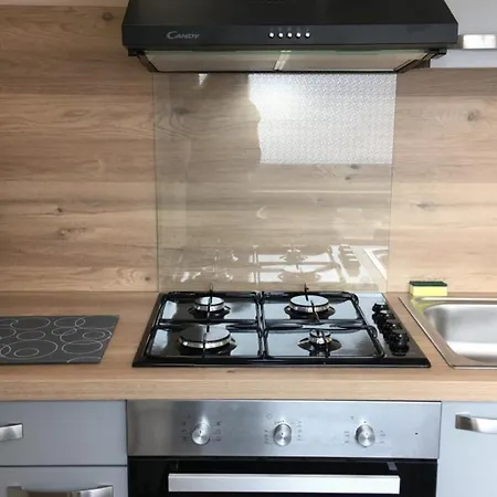 Дом отдыха Maison Douaisis Pour 4 Pers Avec Jardin, Terrasse, Parking Securise Et Proche Tramway - Fr-1-510-134